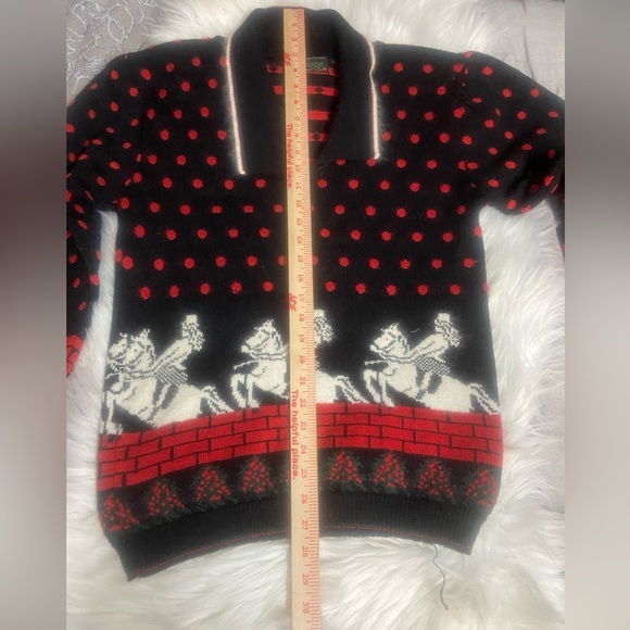 Vintage Cullinane Black with Red Polka Dot Sweater And Horse Design - Picture 7 of 13